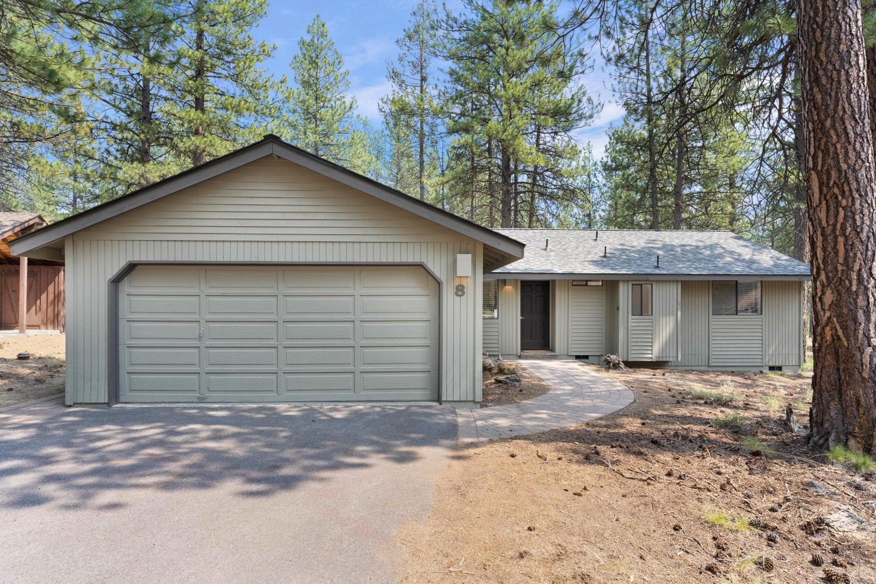 8 Quartz Mountain home
